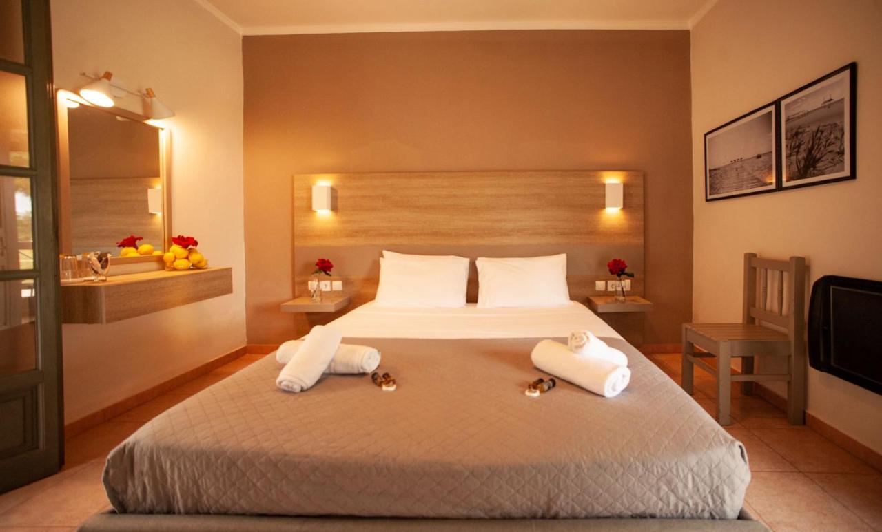 Seimeio Strofilia Hotel Kalogria  Ngoại thất bức ảnh