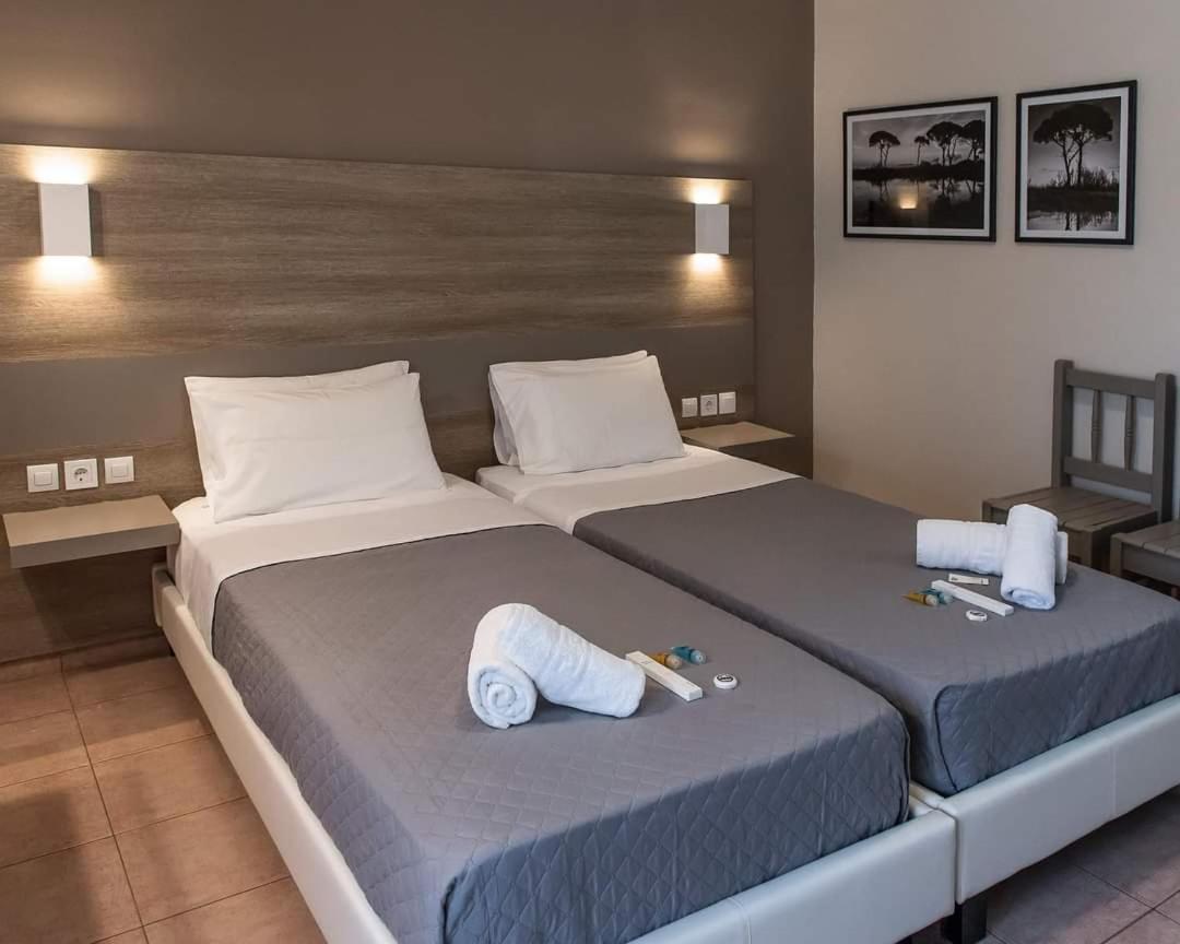 Seimeio Strofilia Hotel Kalogria  Ngoại thất bức ảnh